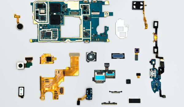 smartphone repair services on an urgent basis